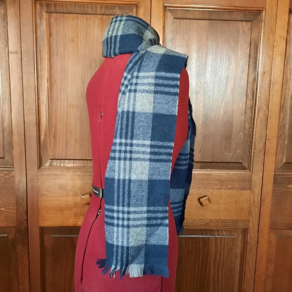 J. Crew Wool Baby Alpaca Gray Navy Blue Plaid Fringe Ends Winter Scarf Unisex OS